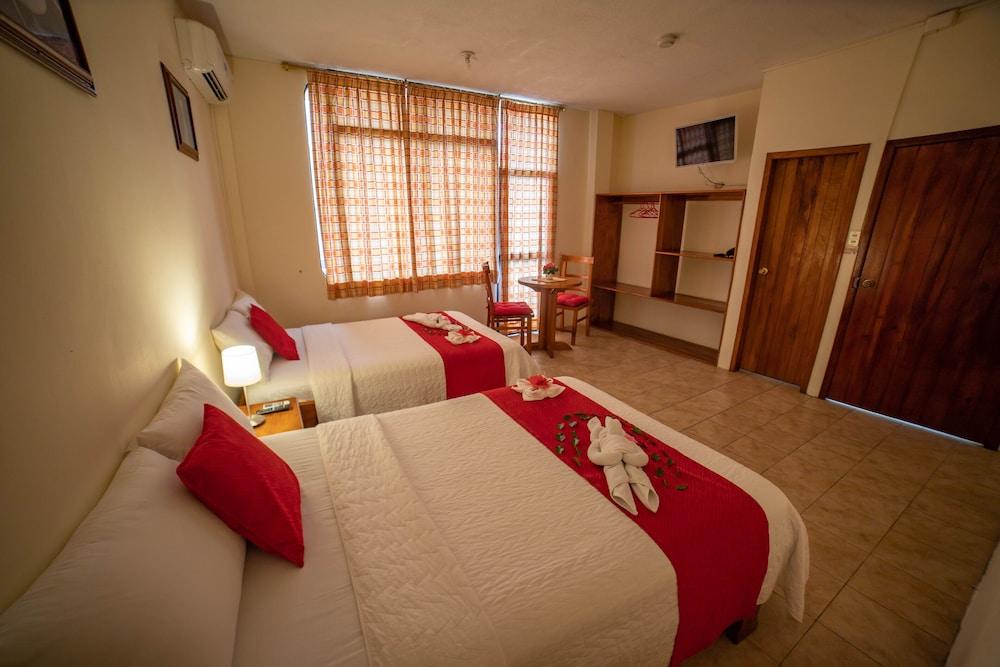 Hotel Red Booby Пуэрто-Айора Экстерьер фото